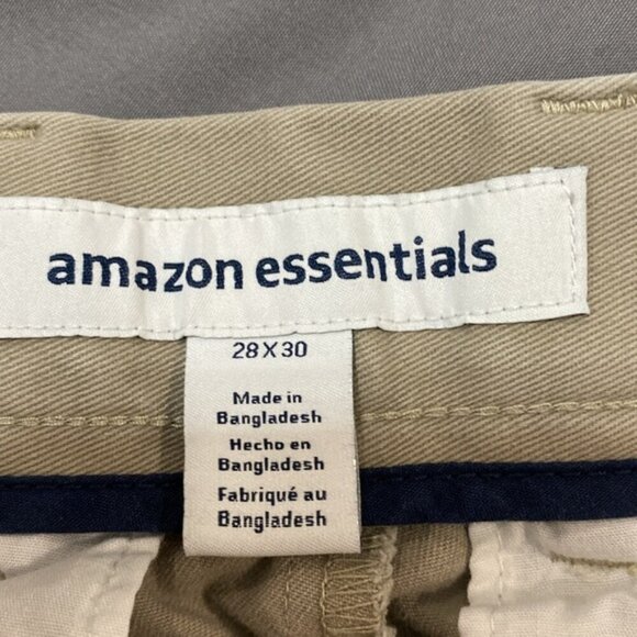 Amazon Essentials Straight-fit Wrinkle-Resistant Flat-Front Chino Pant - Picture 10 of 12